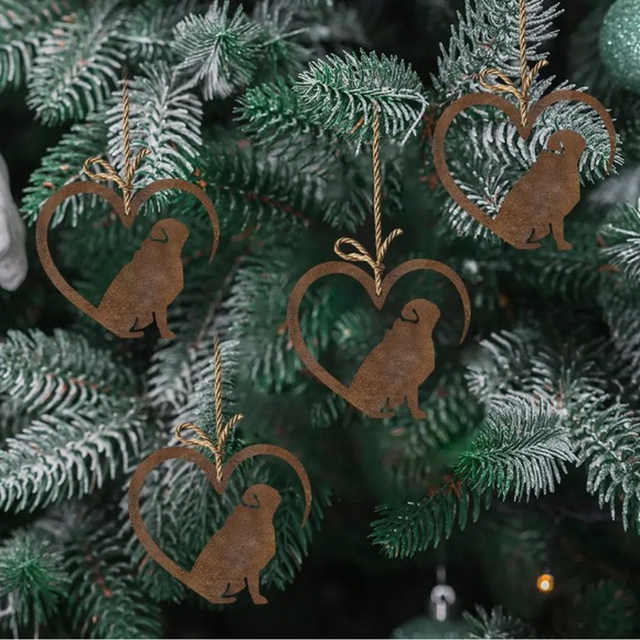 PUG RUSTIC CHRISTMAS ORNAMENT - Picture 3 of 5